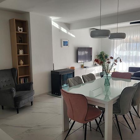 Apartman Rosa 扎达尔 外观 照片
